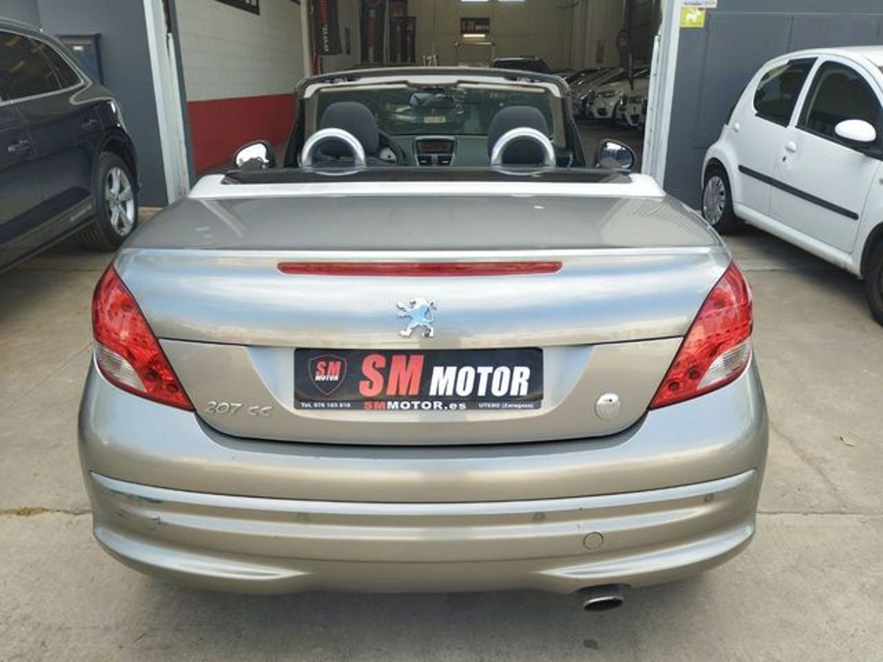 PEUGEOT 207