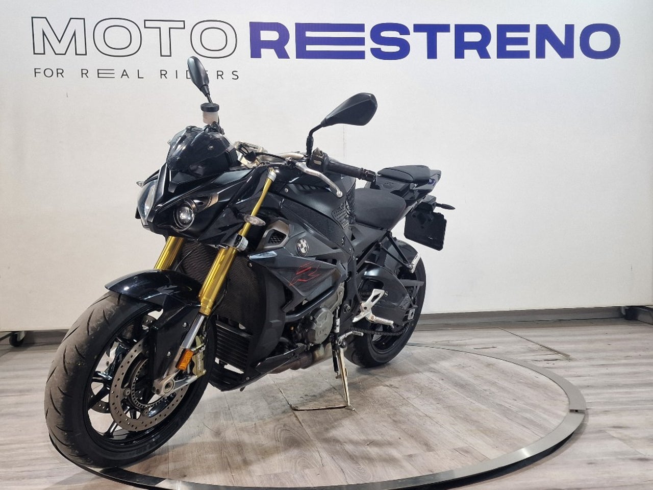 Ver moto BMW S 1000 RVersión 2017 - 2020