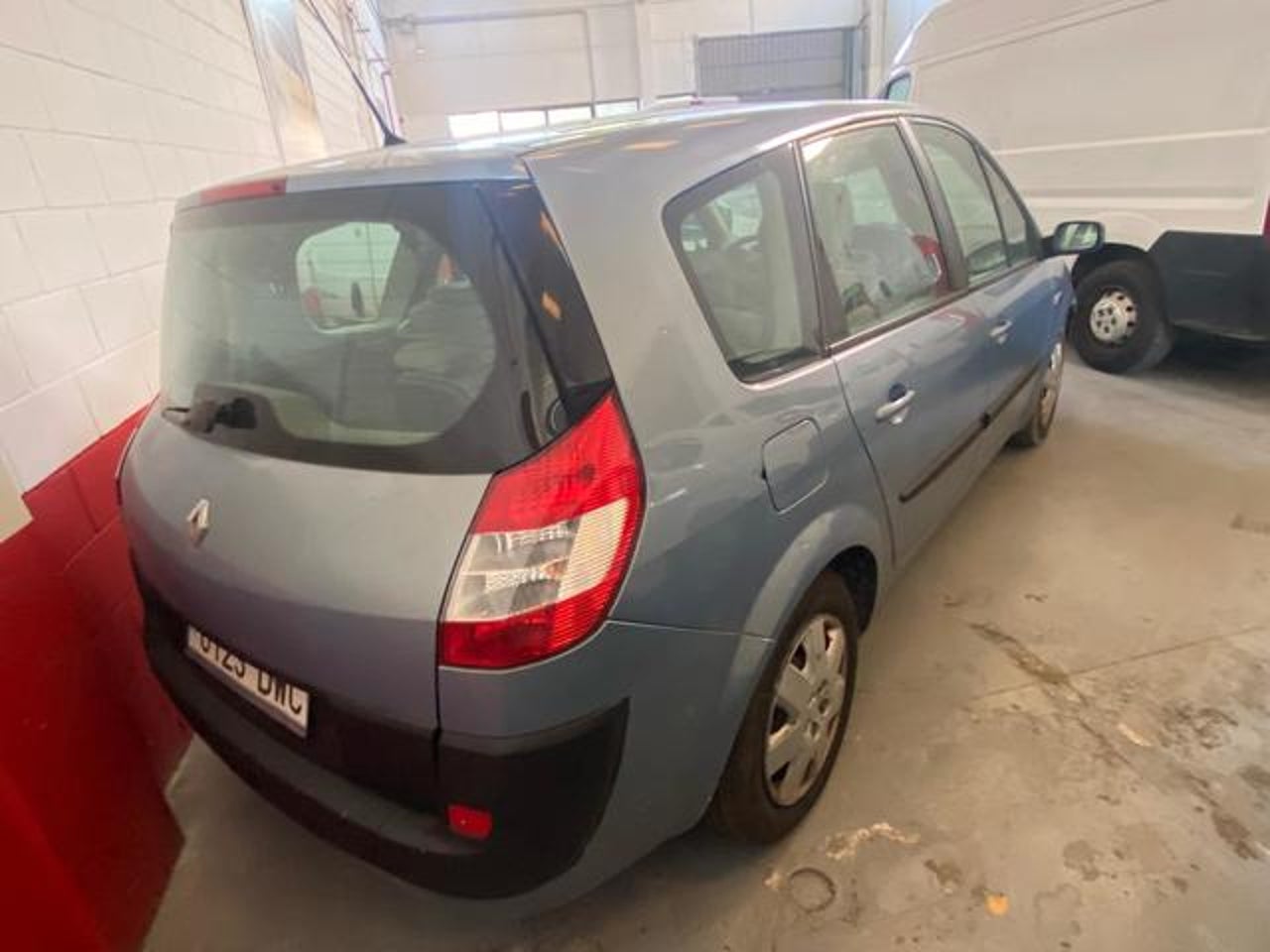 RENAULT Grand Scenic