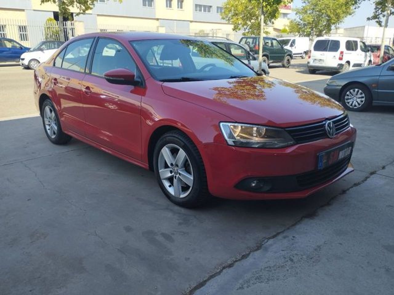 VOLKSWAGEN Jetta
