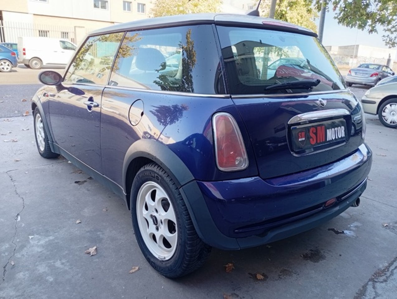 MINI MINI