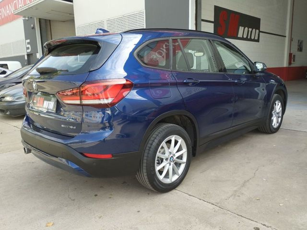 BMW X1
