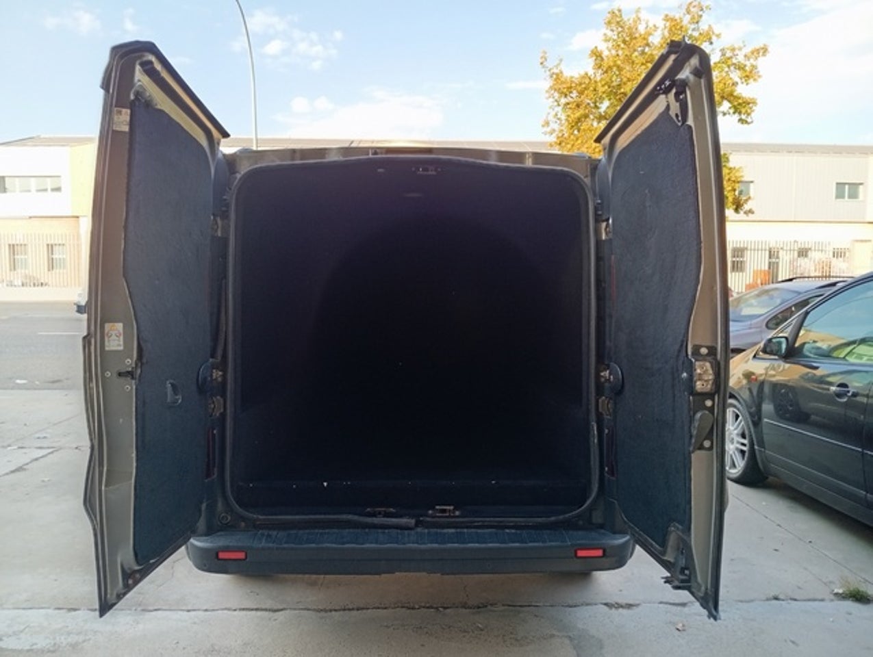 RENAULT Trafic