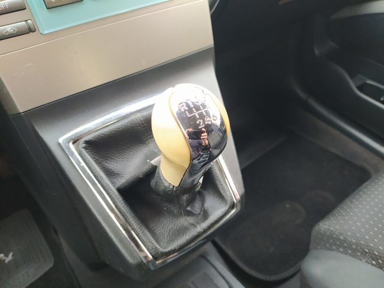 TOYOTA Corolla Verso
