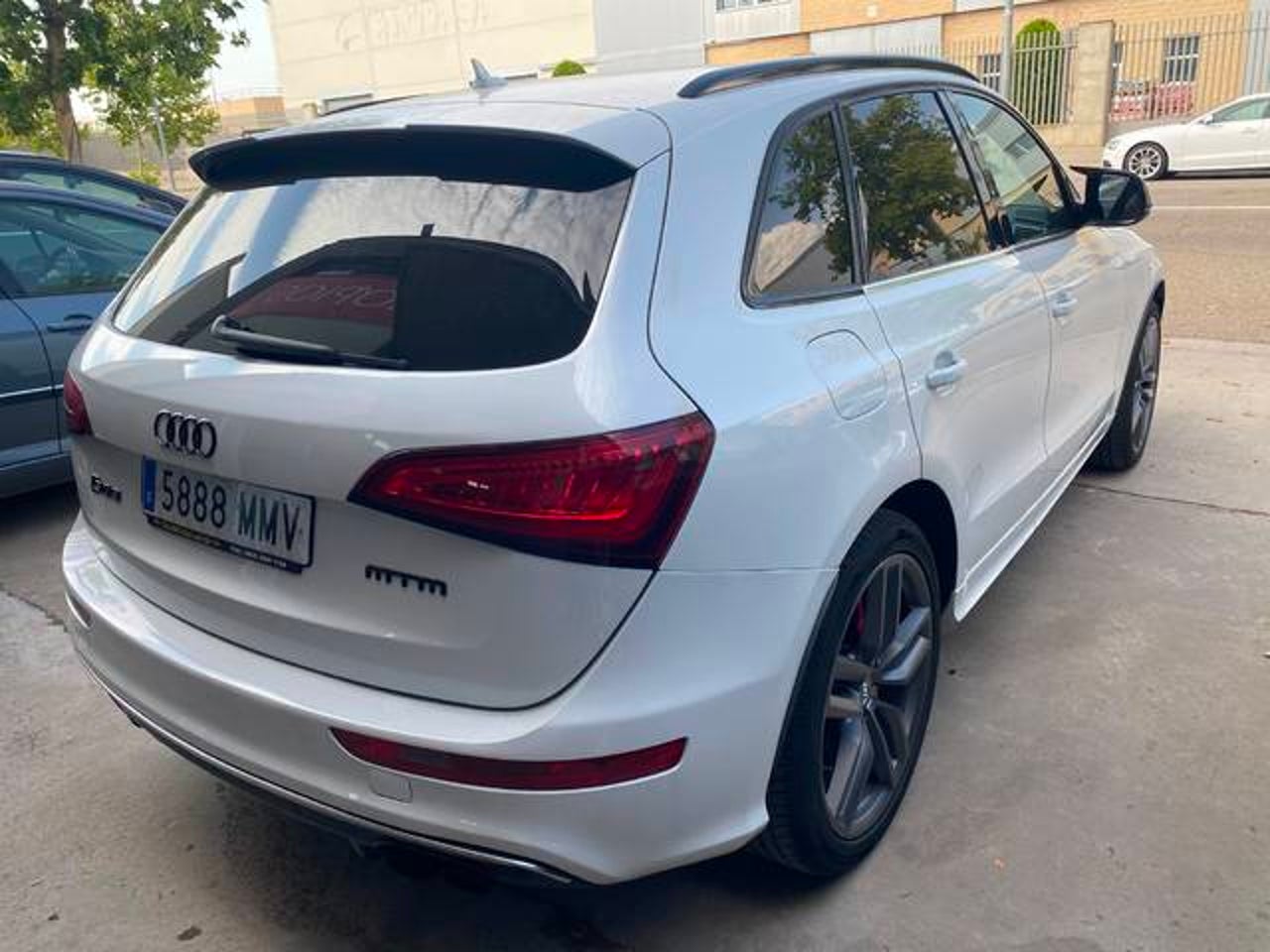 AUDI SQ5
