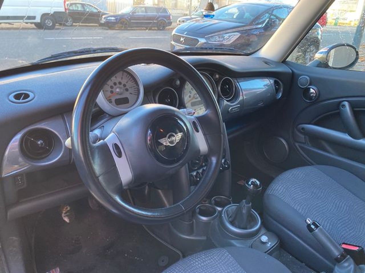 MINI MINI
