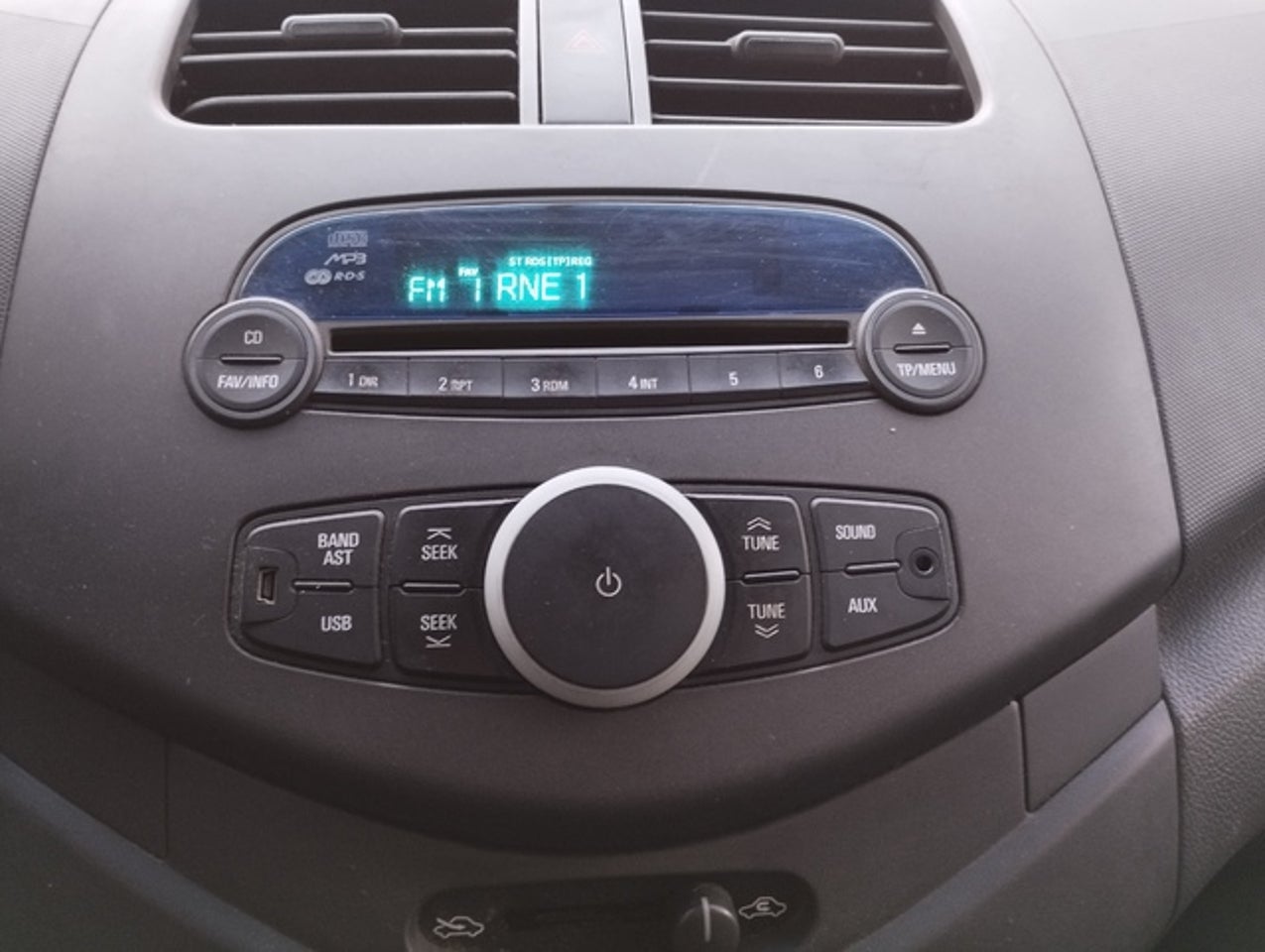 CHEVROLET Spark