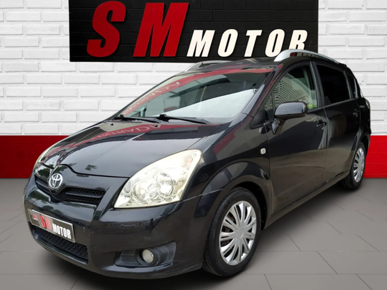 TOYOTA Corolla Verso