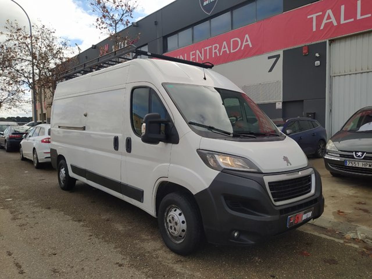 PEUGEOT Boxer