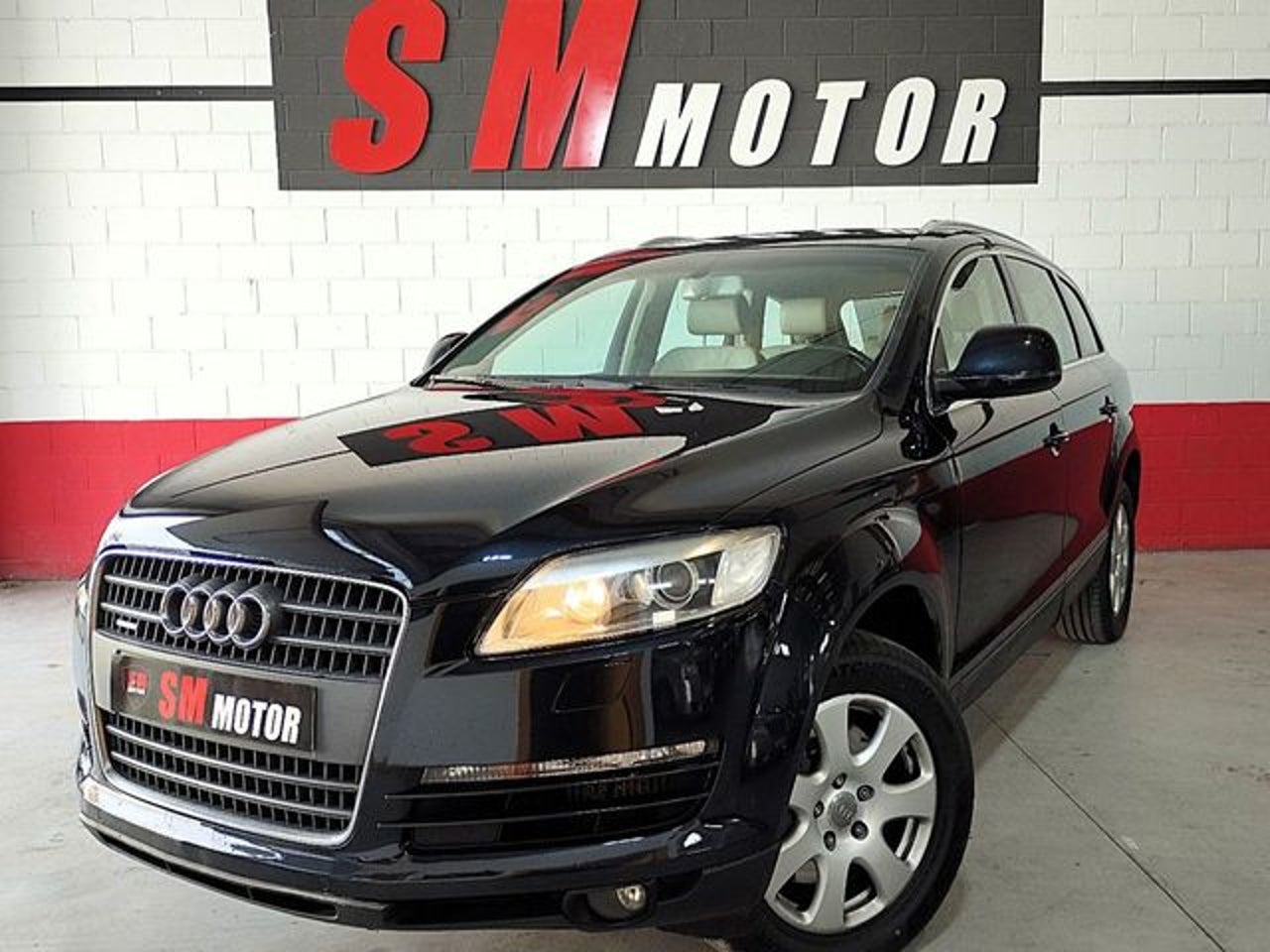 AUDI Q7
