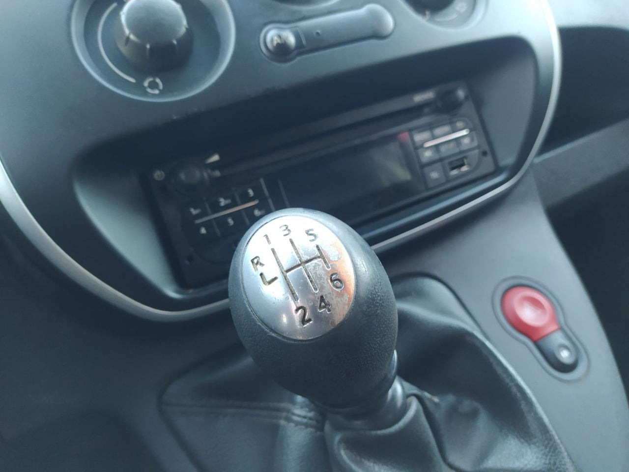 RENAULT Kangoo Furgon