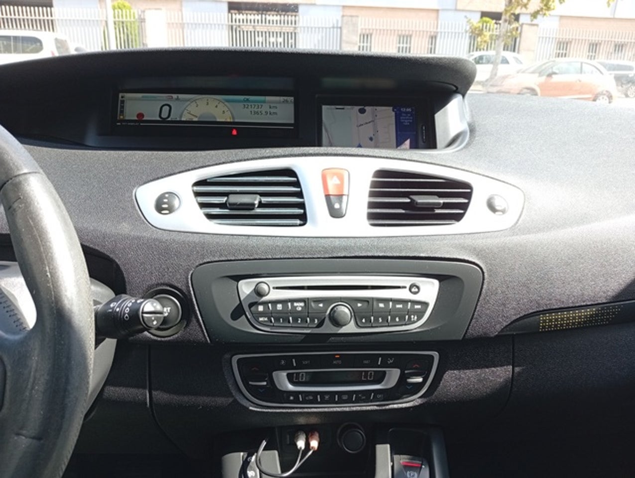 RENAULT Scenic