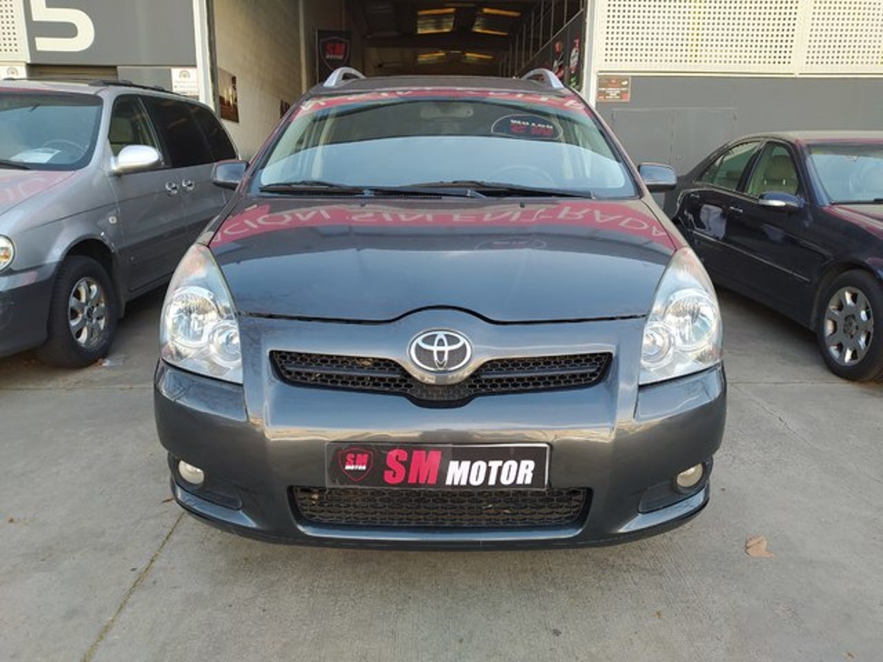 TOYOTA Corolla Verso