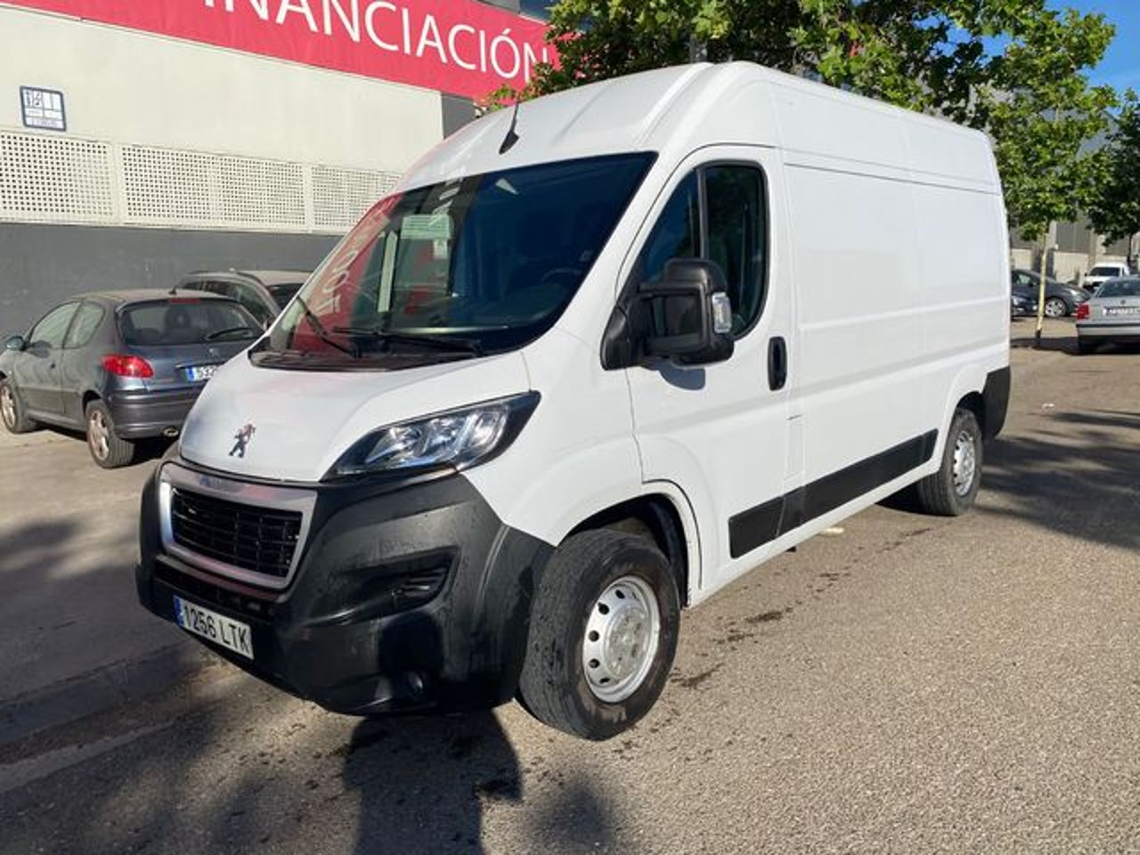PEUGEOT Boxer