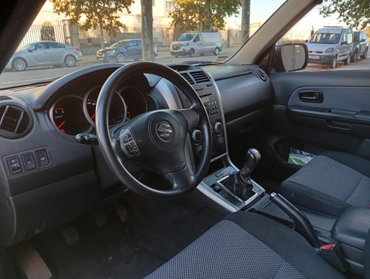 SUZUKI Grand Vitara
