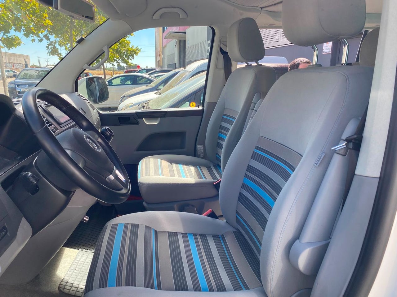 VOLKSWAGEN California