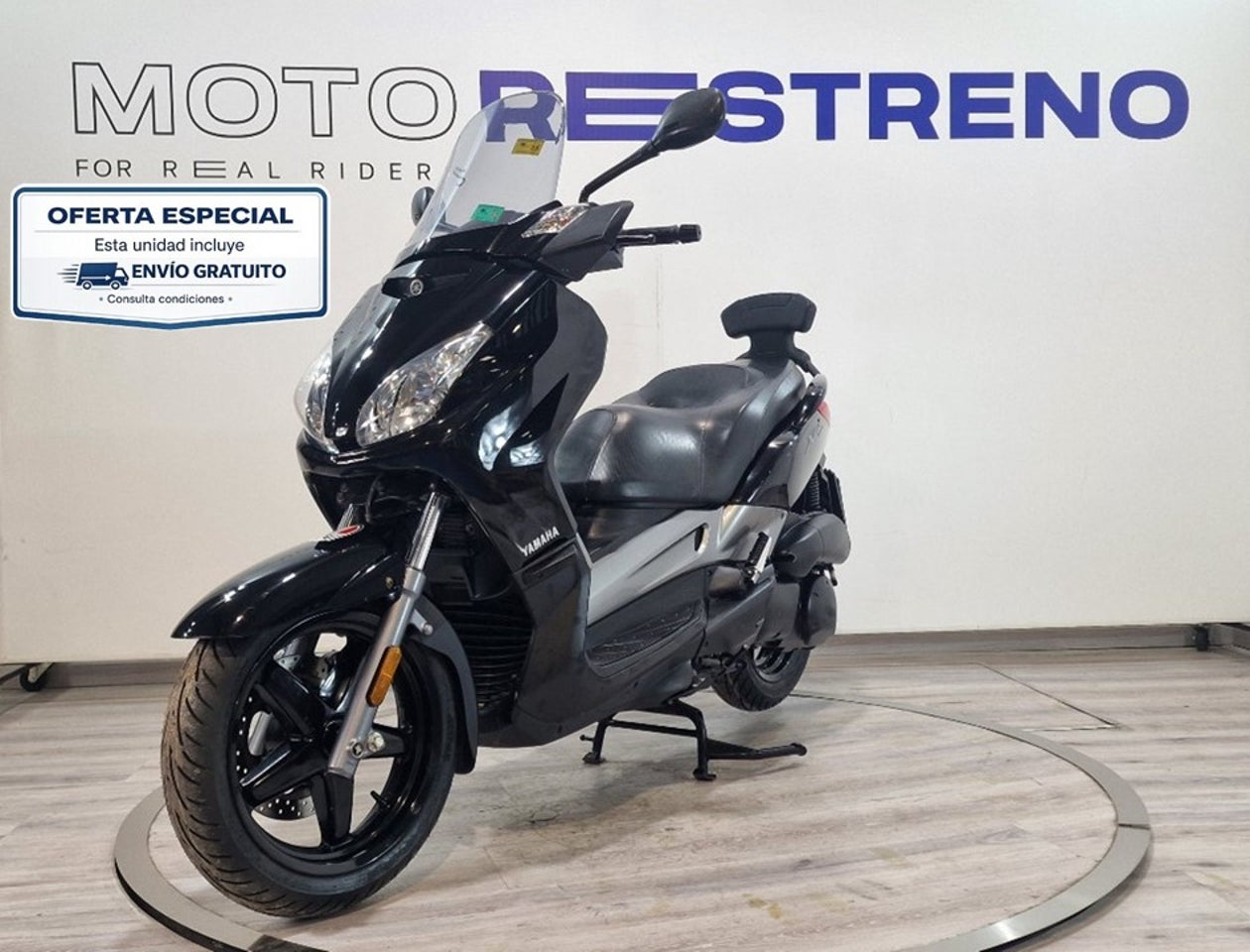 Ver moto YAMAHA XMAX 250