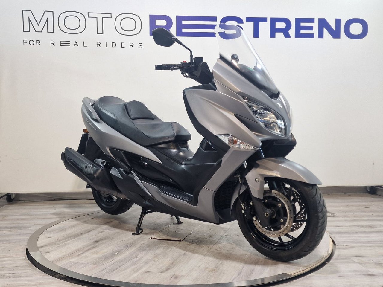Ver moto SUZUKI BURGMAN 400ABS