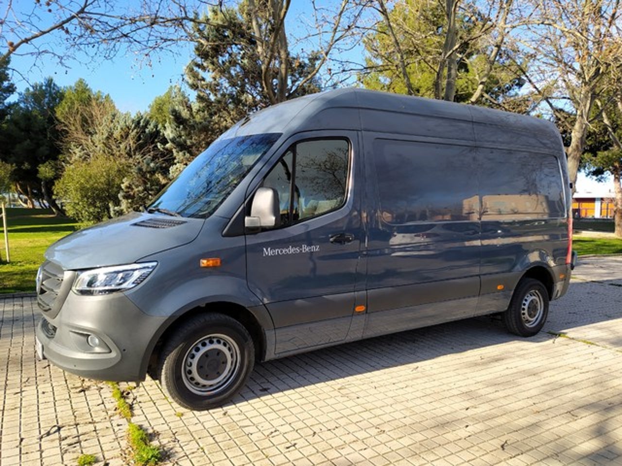 MERCEDES-BENZ Sprinter