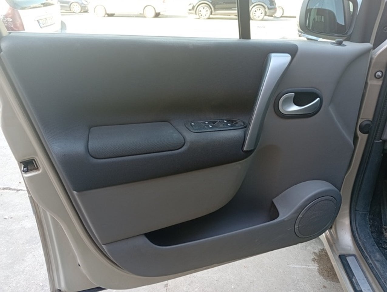 RENAULT Grand Scenic