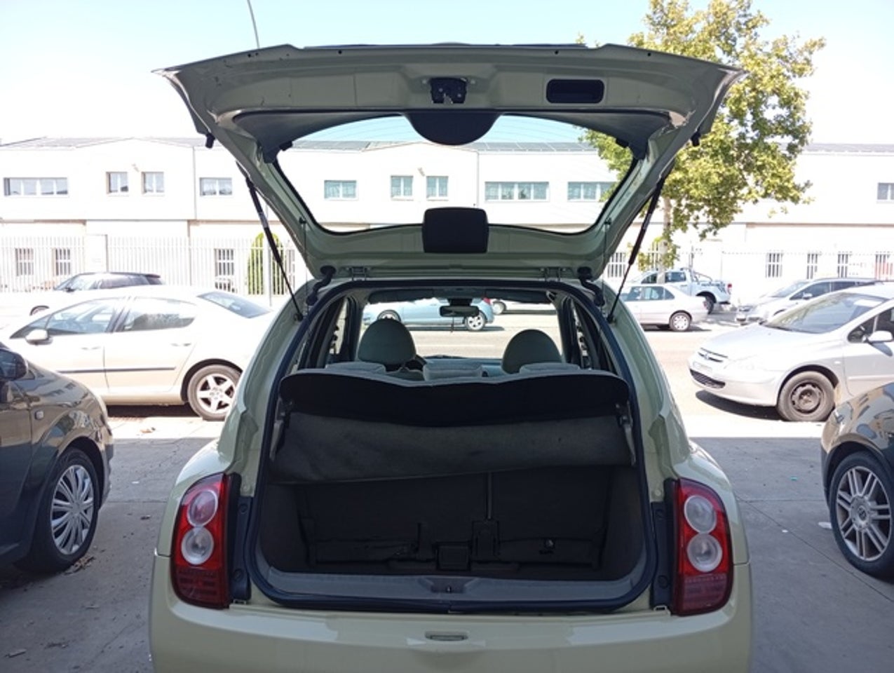 NISSAN Micra