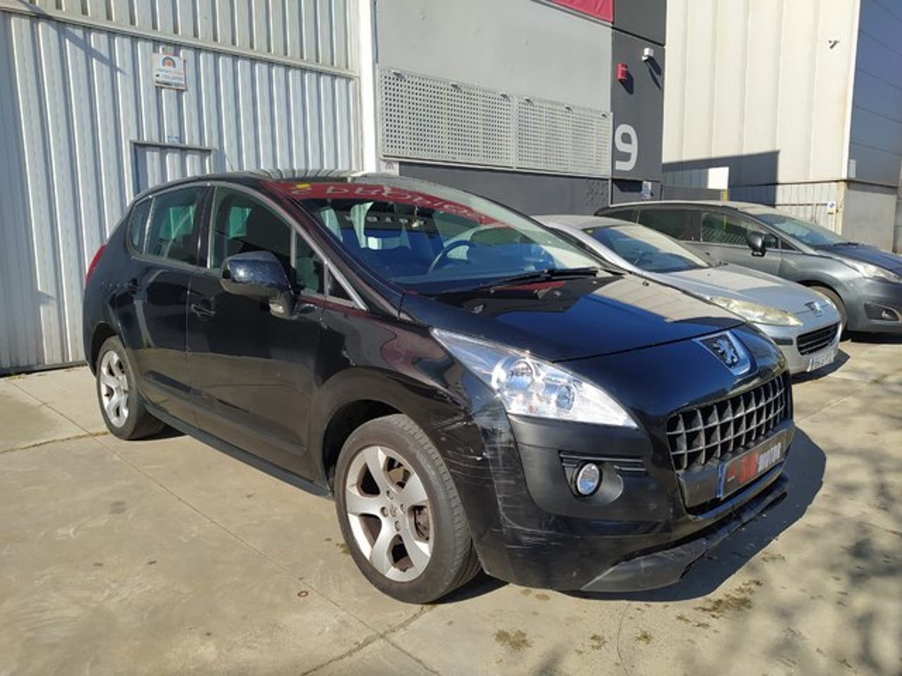 PEUGEOT 3008