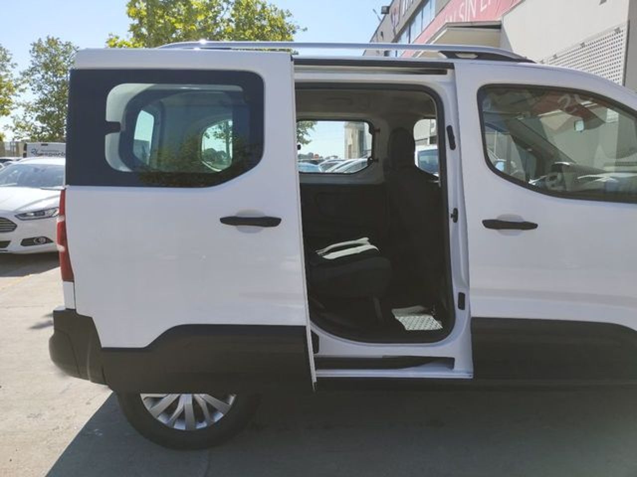 PEUGEOT Rifter