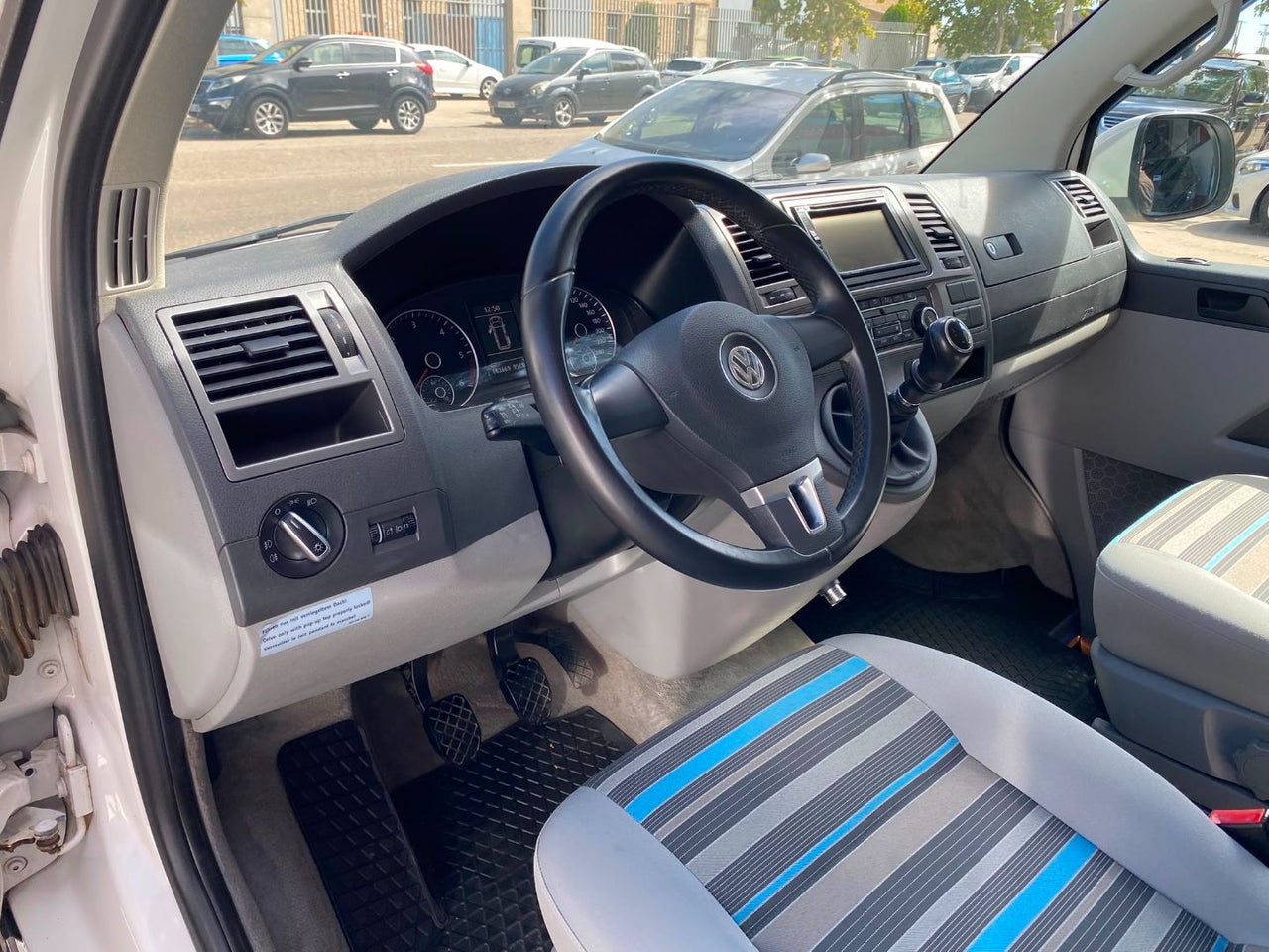 VOLKSWAGEN California