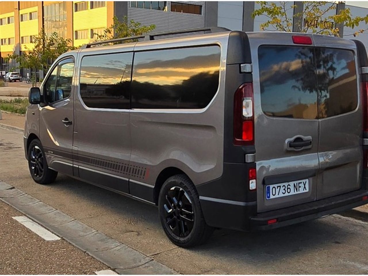 RENAULT Trafic