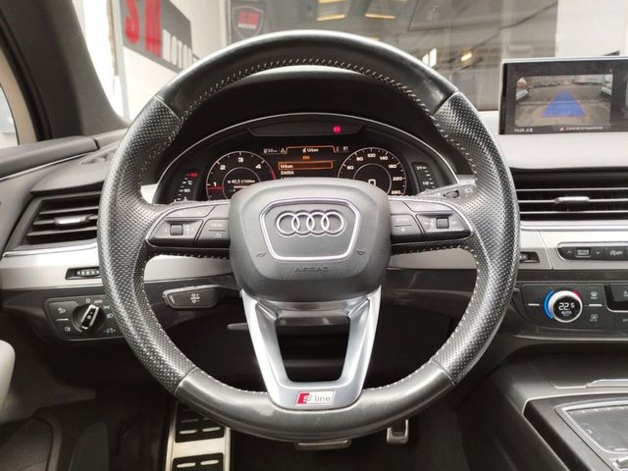 AUDI Q7