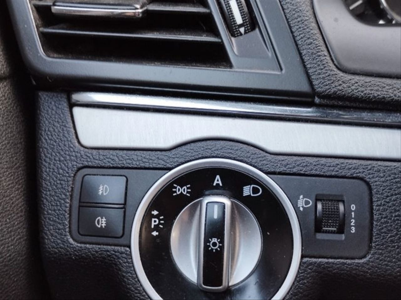 MERCEDES-BENZ Clase E