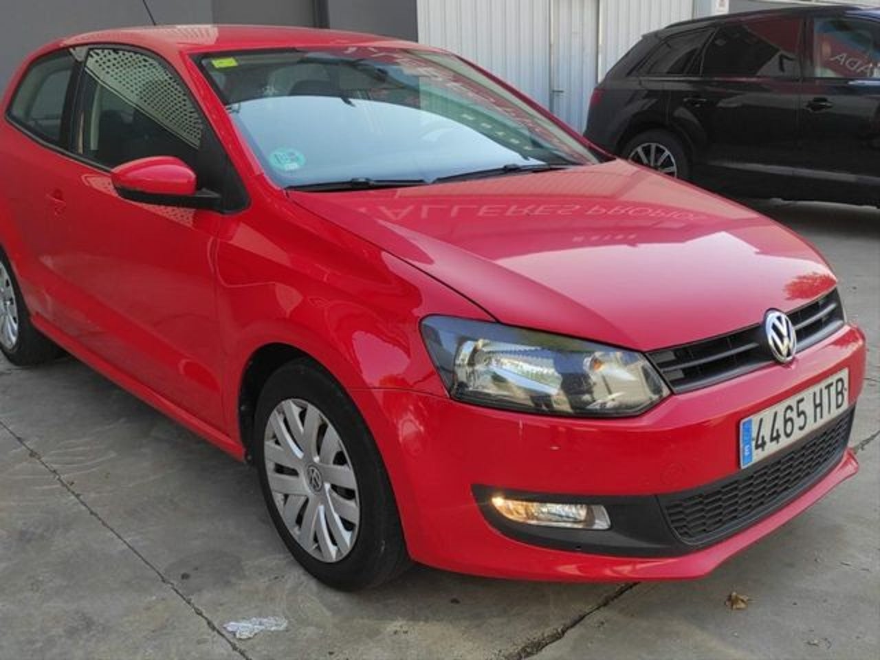 VOLKSWAGEN Polo