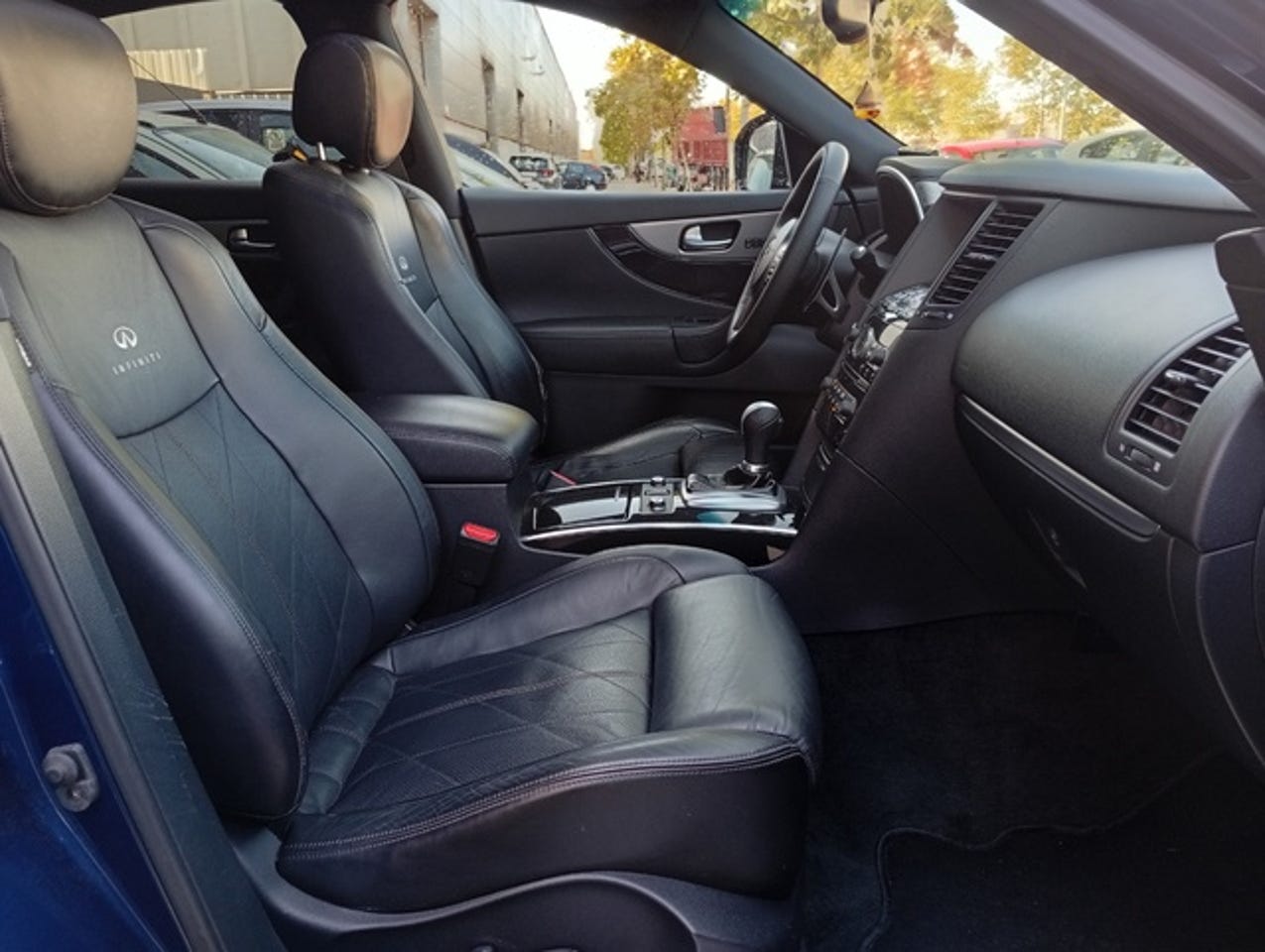 INFINITI FX