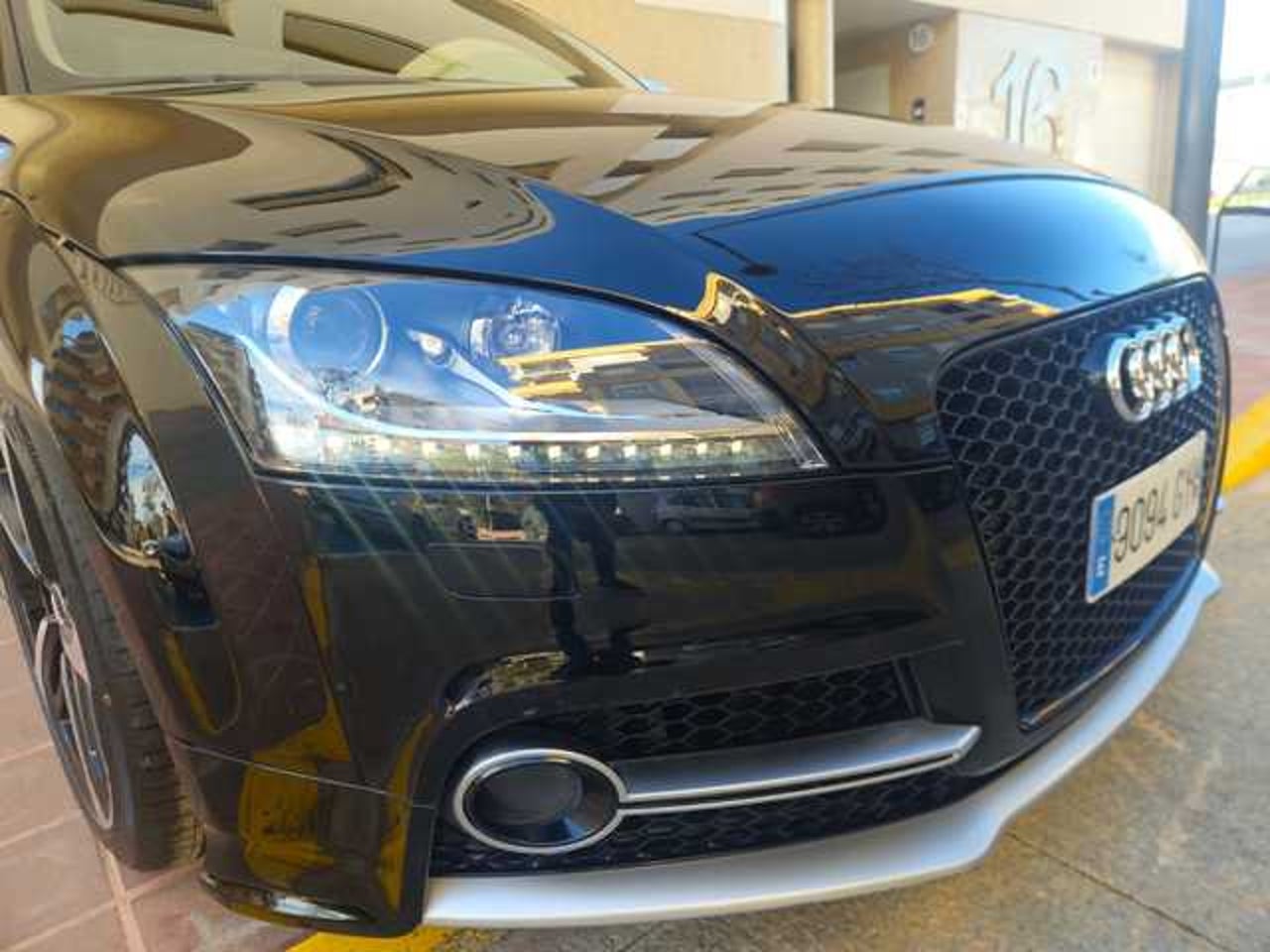 AUDI TT