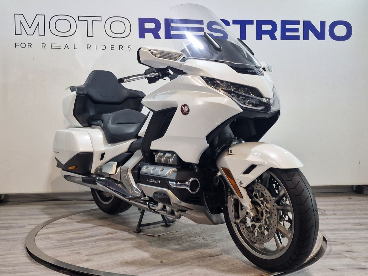 Ver moto HONDA GL 1800 GOLDWING