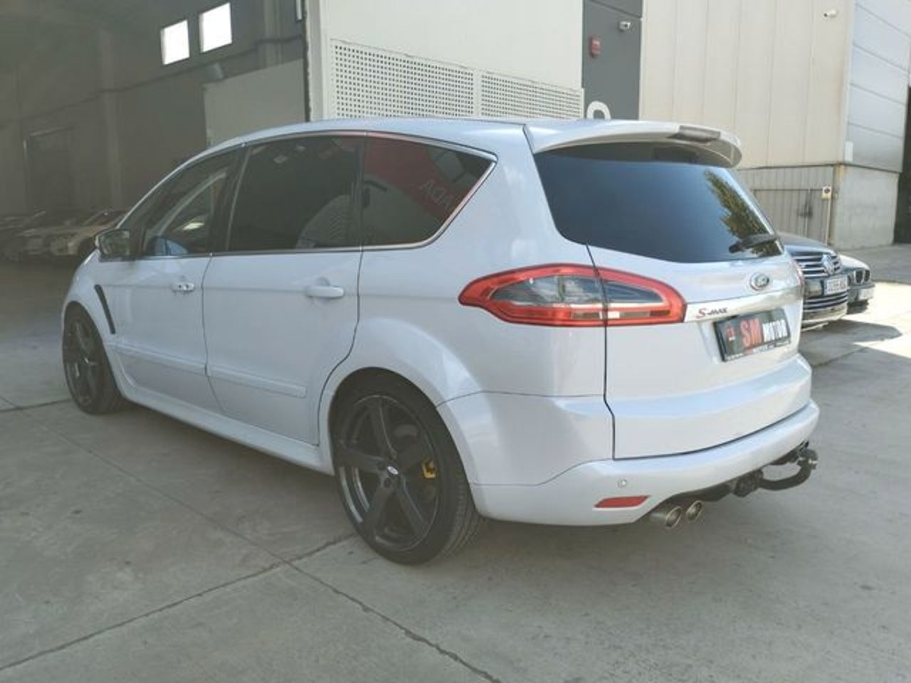 FORD SMAX