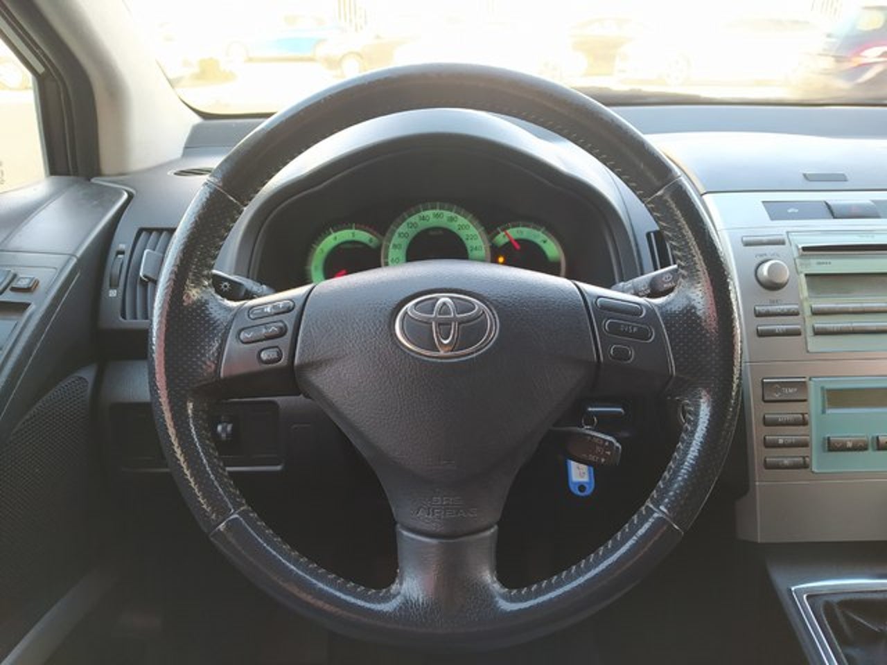 TOYOTA Corolla Verso