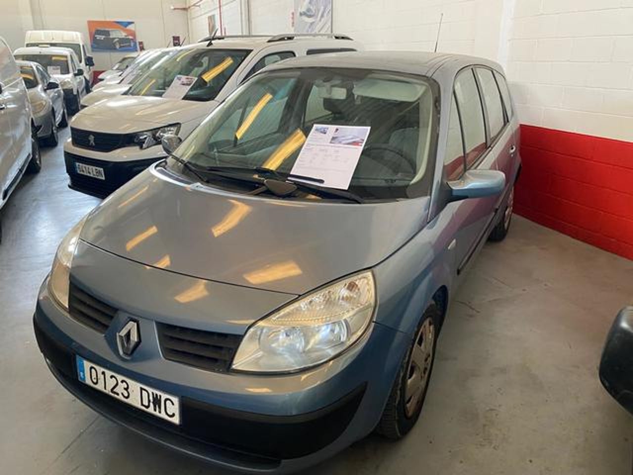 RENAULT Grand Scenic