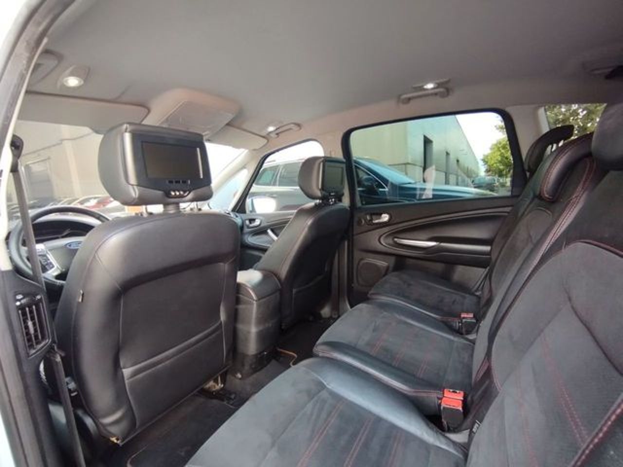 FORD SMAX