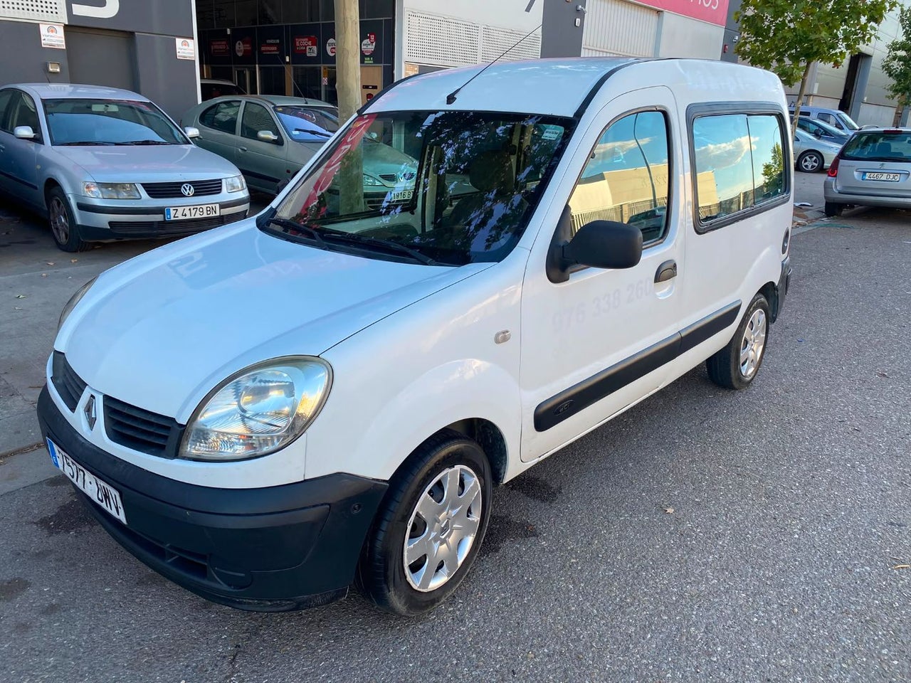 RENAULT Kangoo