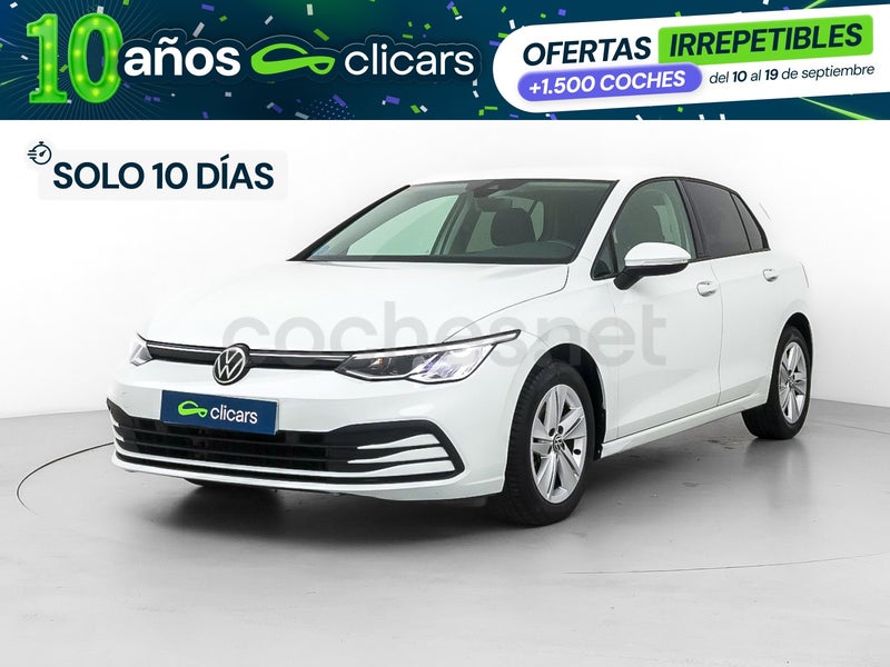 VOLKSWAGEN Golf Life 1.0 eTSI DSG
