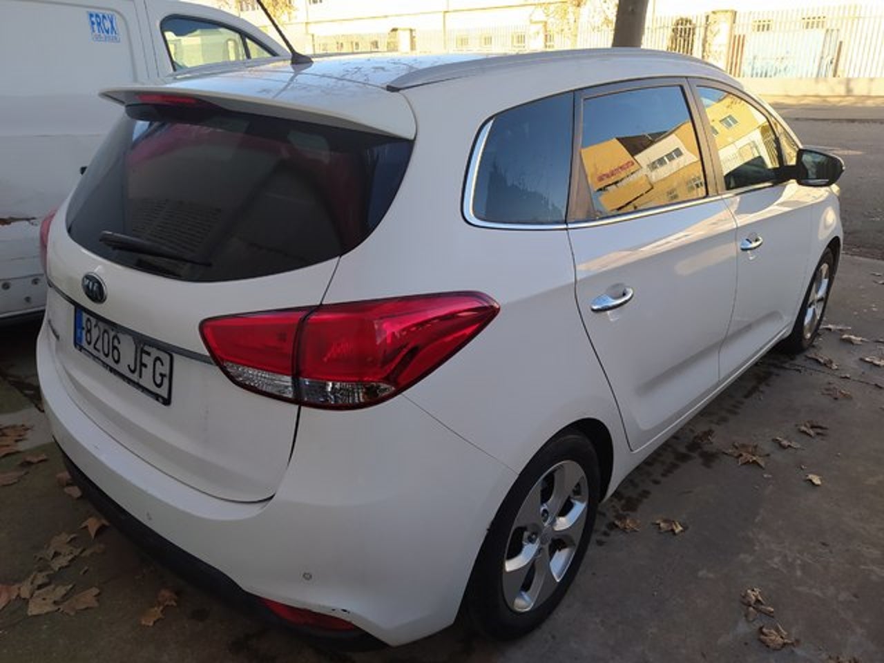 KIA Carens