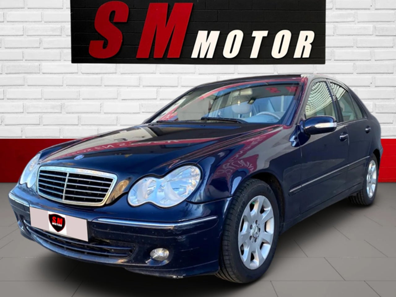 MERCEDES-BENZ Clase C