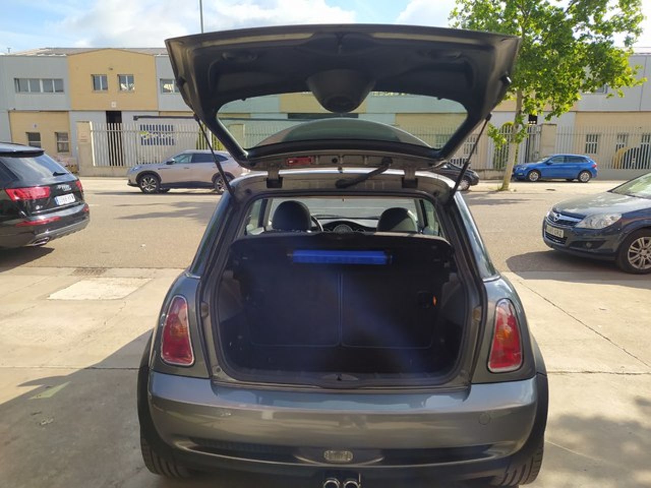 MINI MINI
