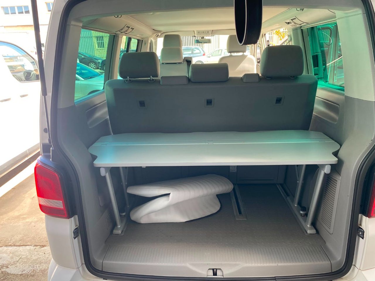 VOLKSWAGEN California