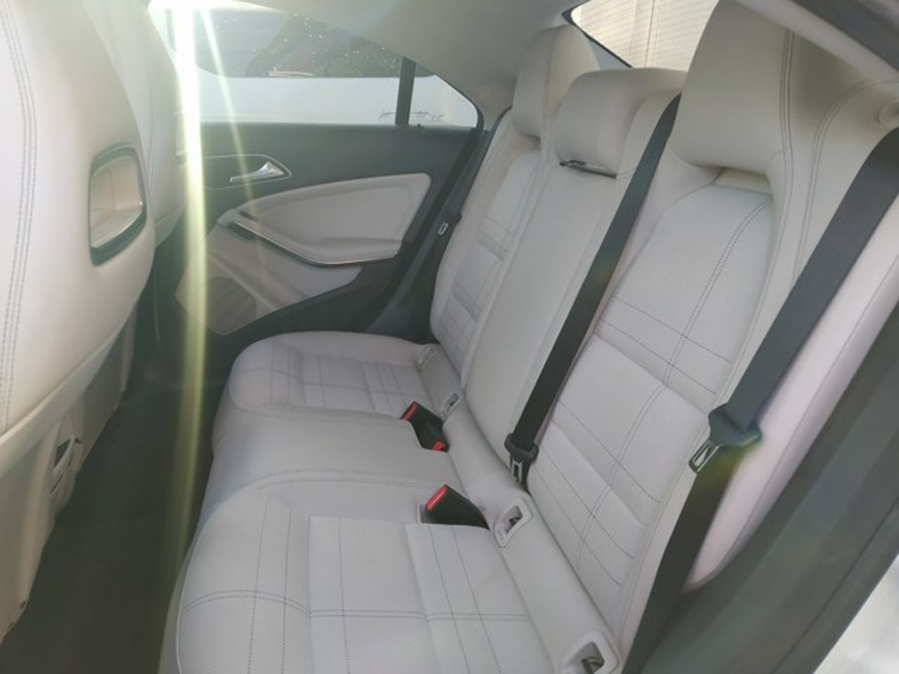 MERCEDES-BENZ Clase CLA