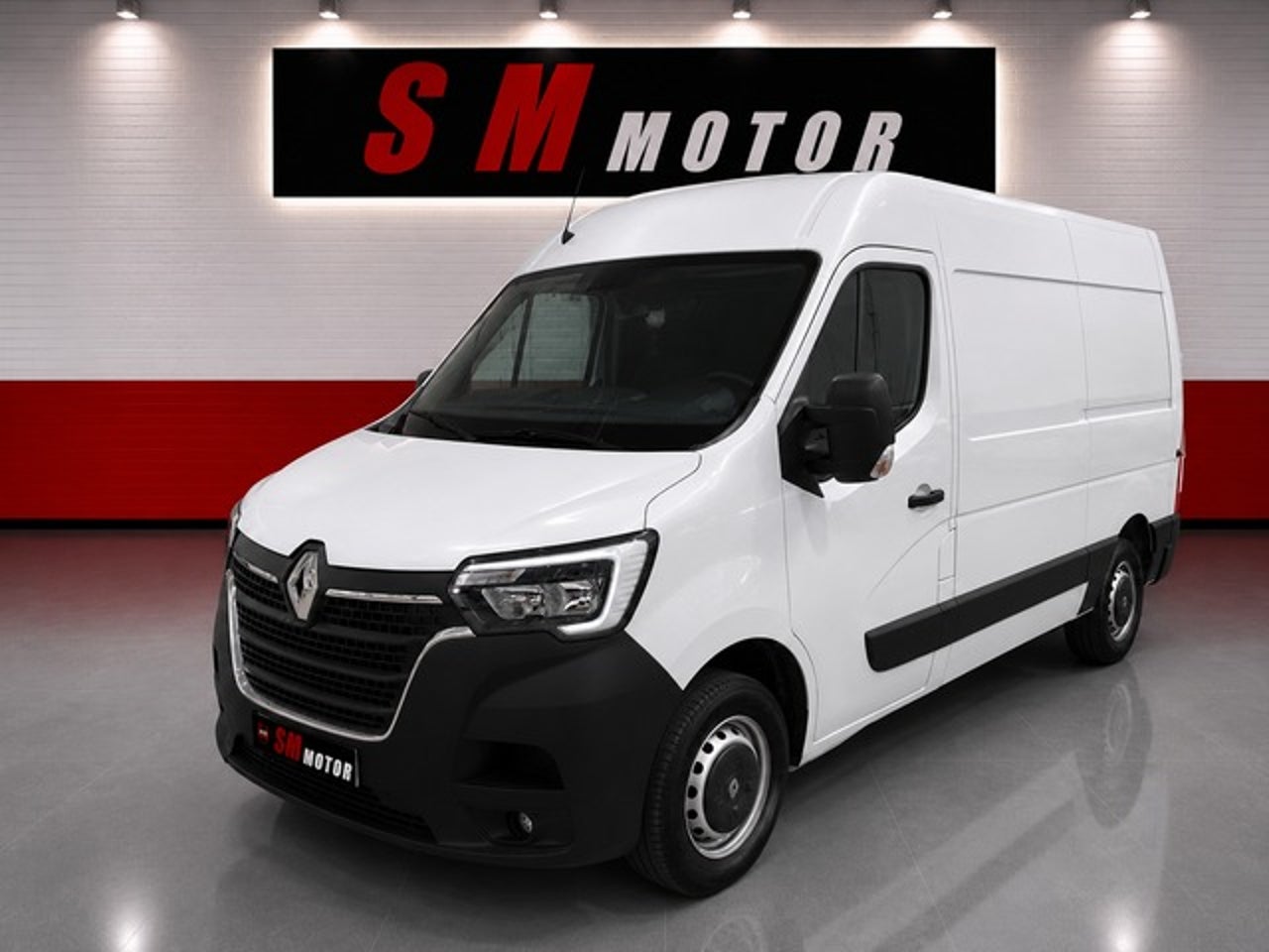 RENAULT Master