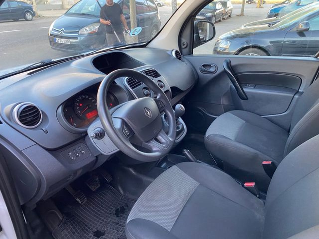 RENAULT Kangoo Furgon