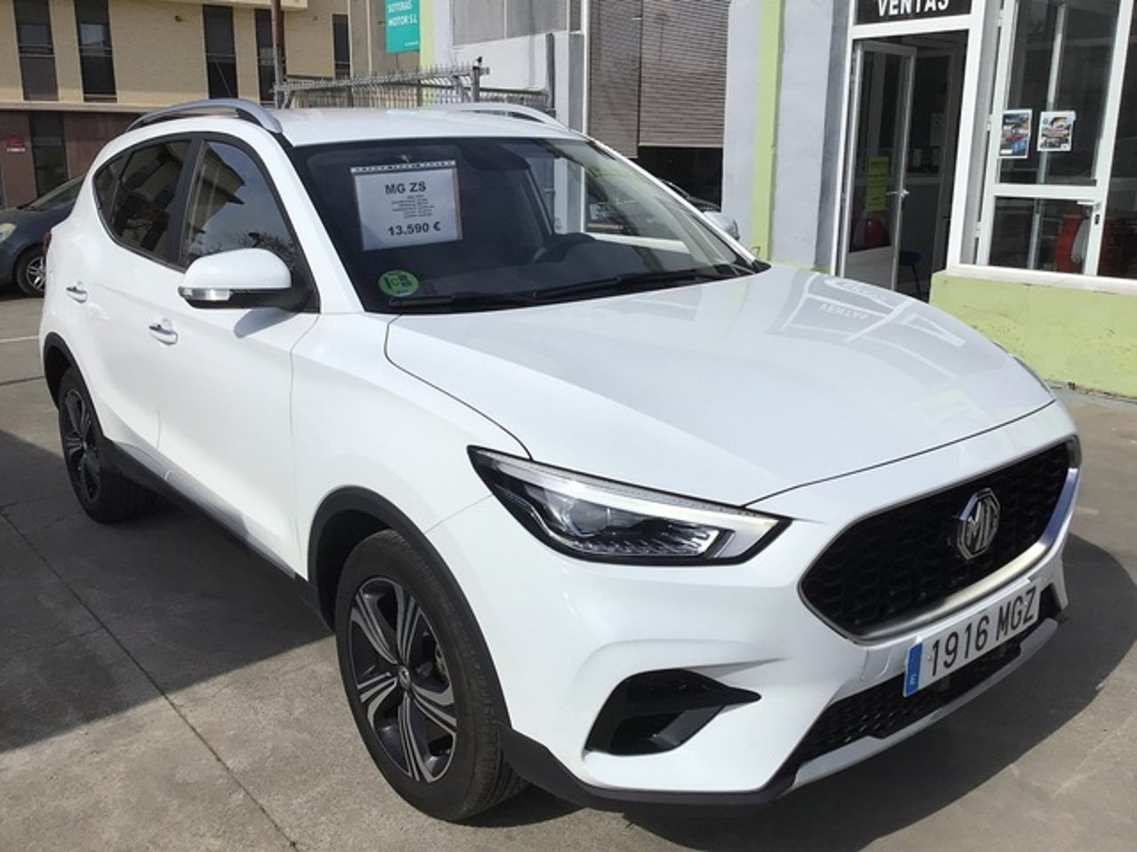 MG ZS